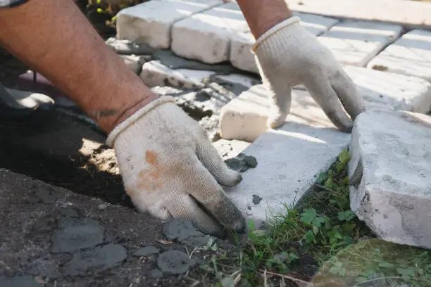 How To Lay Paving Stones For A Walkway in Telford, PA How To Lay Paving Stones For A Walkway in Telford, PA